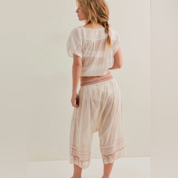 Free People Endless Afternoon Bloomers. NWT. Cream combo - Picture 7 of 10